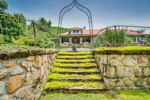 388 Odom Branch Road Erwin Tn 37650, Erwin, TN 37650 photo 2