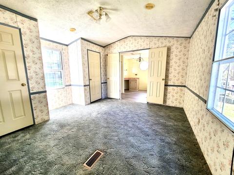 103 105 Masters St Extension Erwin Tn 37650, Erwin, TN 37650 photo 21