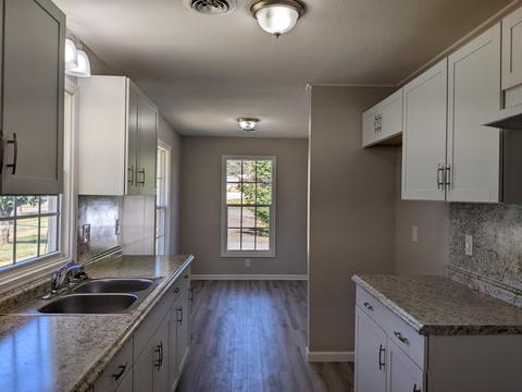 1948 Snapps Ferry Road Greeneville Tn 37745, Greeneville, TN 37745 photo 16