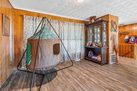 403 Holston Drive Glade Spring Va 24340, Glade Spring, VA 24340 photo 5