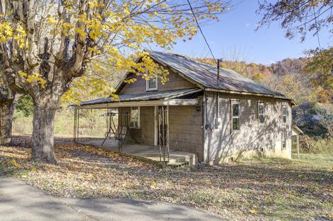 711 Fairview Road Hampton Tn 37658, Hampton, TN 37658 photo 3