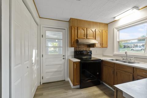 900 E Barton Ridge Road Greeneville Tn 37745, Greeneville, TN 37745 photo 7