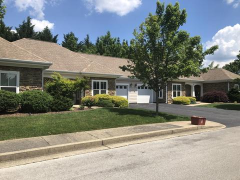 211 University Parkway, Johnson City, TN 37604