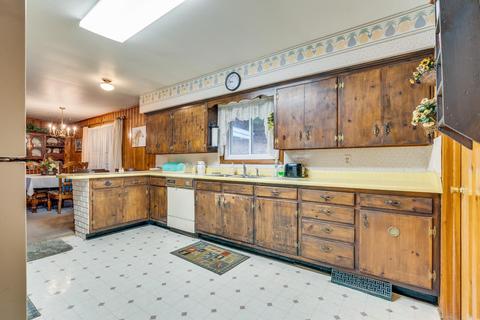 351 Okolona Drive Erwin Tn 37650, Erwin, TN 37650 photo 10