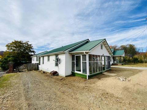 717 Broyles Avenue Erwin Tn 37650, Erwin, TN 37650 photo 3