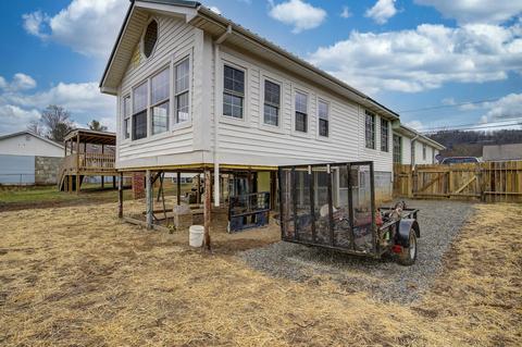 717 Broyles Avenue Erwin Tn 37650, Erwin, TN 37650 photo 10