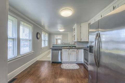 216 E Cedar Street Bristol Tn 37620, Bristol, TN 37620 photo 7
