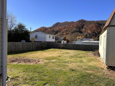 110 Second Avenue Hampton Tn 37658, Hampton, TN 37658 photo 31