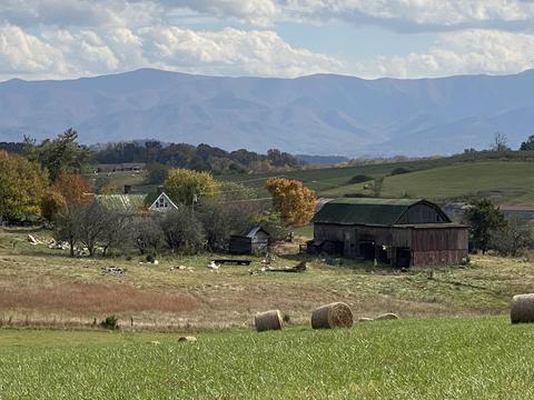1686 N Heritage Road Limestone Tn 37681, Limestone, TN 37681 photo 10