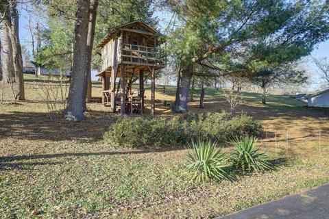156 E Central Bristol Tn 37620, Bristol, TN 37620 photo 11