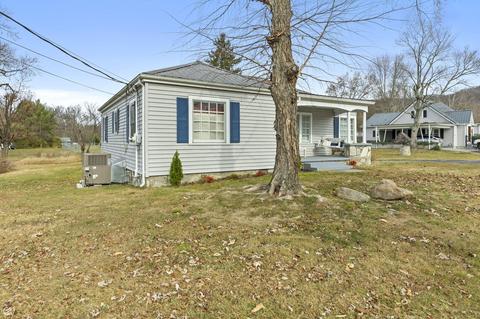 609 Rock Creek Road Erwin Tn 37650, Erwin, TN 37650 photo 3