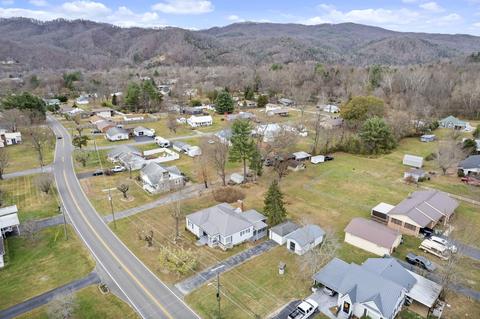 609 Rock Creek Road Erwin Tn 37650, Erwin, TN 37650 photo 23