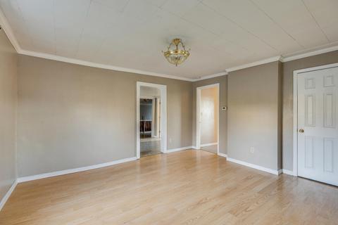 302 Pine Street Greeneville Tn 37745, Greeneville, TN 37745 photo 9