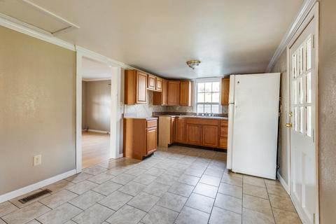 302 Pine Street Greeneville Tn 37745, Greeneville, TN 37745 photo 11