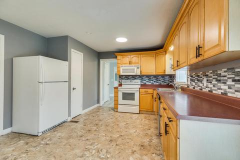 2412 Circleview Drive Johnson City Tn 37604, Johnson City, TN 37604 photo 11