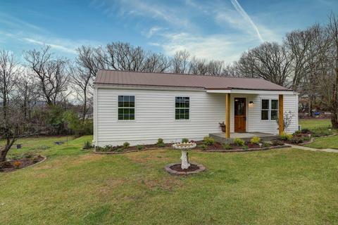 128 Tyler Street Erwin Tn 37650, Erwin, TN 37650 photo 3