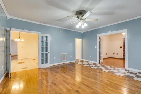 574 Buchanan Street Erwin Tn 37650, Erwin, TN 37650 photo 8