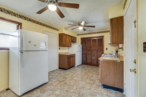 429 Rock Creek Road Erwin Tn 37650, Erwin, TN 37650 photo 10