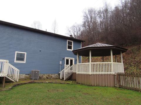 9939 Bold Camp Road Pound Va 24279, Pound, VA 24279 photo 4