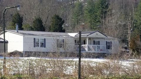 554 Ray Simerly Road Hampton Tn 37658, Hampton, TN 37658 photo 1