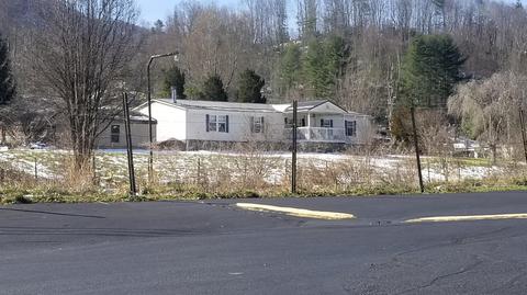 554 Ray Simerly Road Hampton Tn 37658, Hampton, TN 37658 photo 2