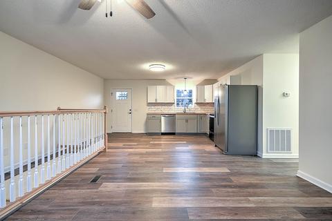 103 Townsend Road Fall Branch Tn 37656, Fall Branch, TN 37656 photo 6