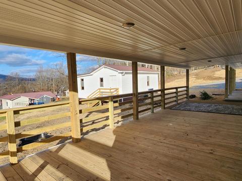 107 Masters St Extension Erwin Tn 37650, Erwin, TN 37650 photo 3