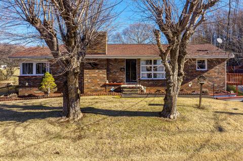 352 Obrien Avenue Erwin Tn 37650, Erwin, TN 37650 photo 2