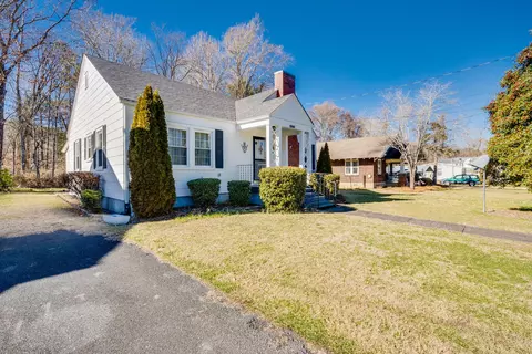 425 Brook Street Damascus Va 24236, Damascus, VA 24236 photo 2