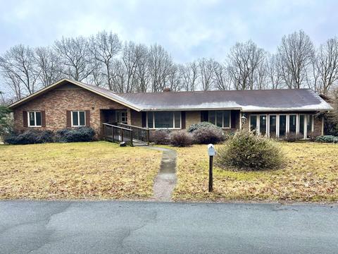 12716 Mosswood Lane, Coeburn, VA 24230