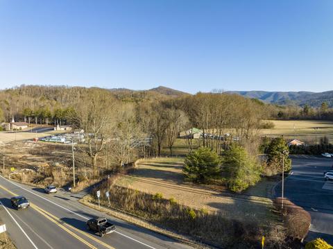 1504 N Main Avenue Erwin Tn 37650, Erwin, TN 37650 photo 3