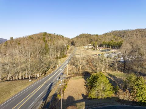 1504 N Main Avenue Erwin Tn 37650, Erwin, TN 37650 photo 4