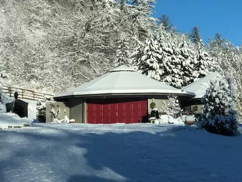 468 Coffee Ridge Road Erwin Tn 37650, Erwin, TN 37650 photo 4