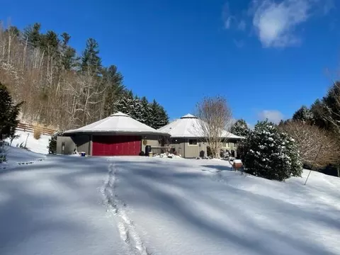 468 Coffee Ridge Road Erwin Tn 37650, Erwin, TN 37650 photo 5