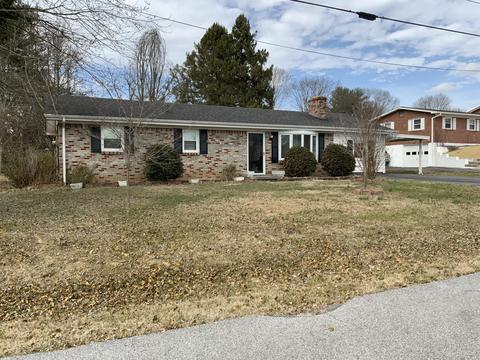 147 Jolly Street, Bristol, VA 24201