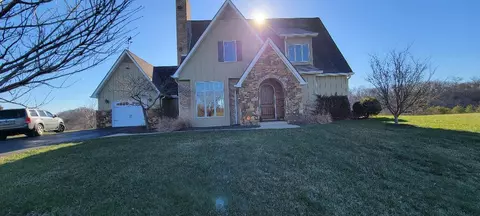 521 Fallen Bridge Lane Greeneville Tn 37743, Greeneville, TN 37743