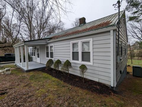 225 Joslyn Street, Jonesville, VA 24263