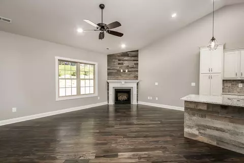292 Harps Lane Gray Tn 37615, Gray, TN 37615 photo 16
