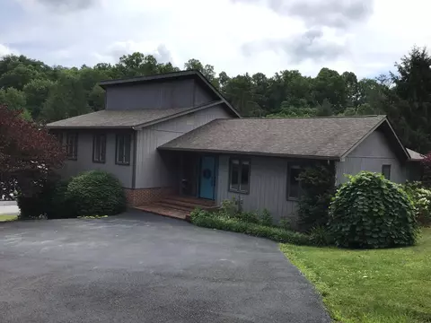 224 SE Valley Street Wise Va 24293, Wise, VA 24293