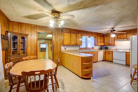 767 First Avenue Hampton Tn 37658, Hampton, TN 37658 photo 24