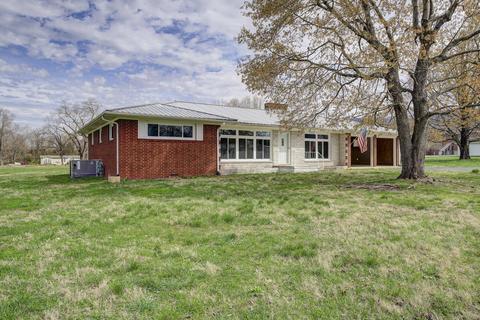 112 Casey Jones Road Erwin Tn 37650, Erwin, TN 37650 photo 2