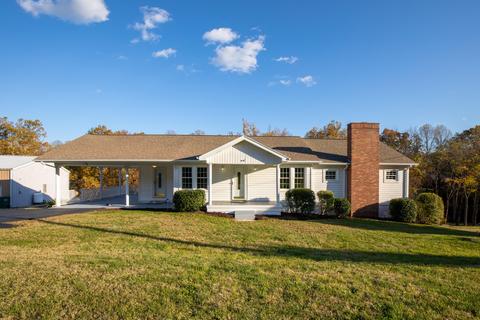 1113 Jackson Hollow Rd Kingsport Tn 37663, Kingsport, TN 37663