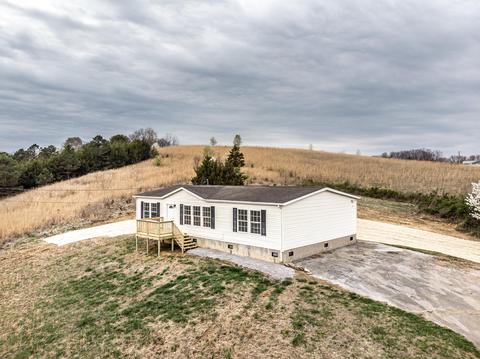 1130 Little Chuckey Road Midway Tn 37809, Midway, TN 37809