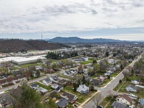 1005 E Watauga Avenue Johnson City Tn 37601, Johnson City, TN 37601 photo 43