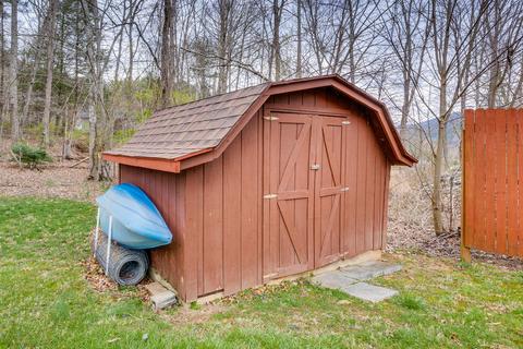 183 Mountain View Circle Hampton Tn 37658, Hampton, TN 37658 photo 35