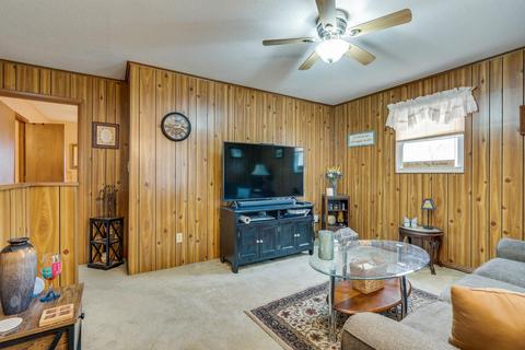 183 Mountain View Circle Hampton Tn 37658, Hampton, TN 37658 photo 8