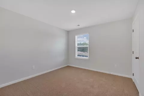1208 Cherry Grove Greeneville Tn 37745, Greeneville, TN 37745 photo 7