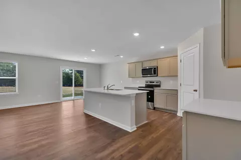 1208 Cherry Grove Greeneville Tn 37745, Greeneville, TN 37745 photo 13