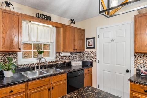 314 Cherokee Circle Erwin Tn 37650, Erwin, TN 37650 photo 35
