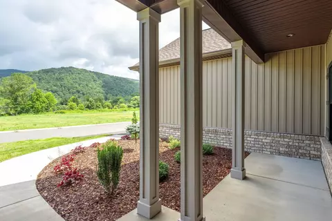 100 Ervin Loop Erwin Tn 37650, Erwin, TN 37650 photo 8